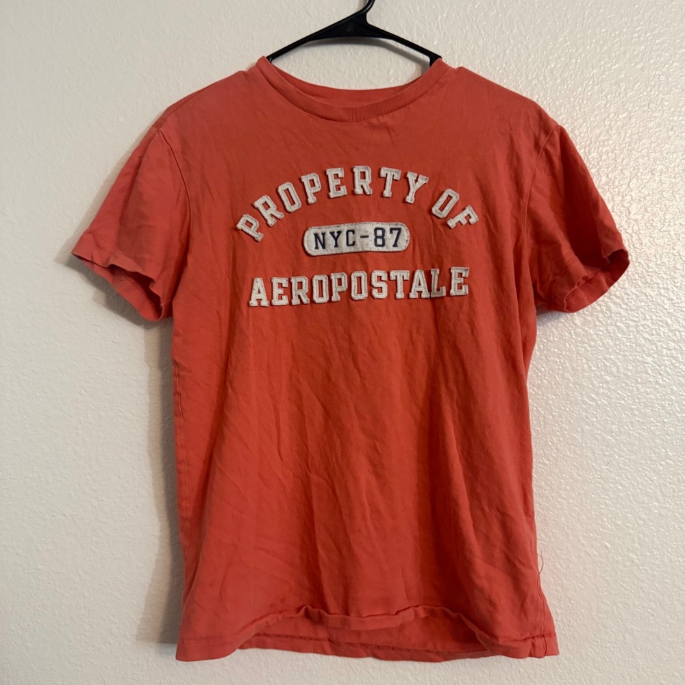 Aeropostale NYC-87 Coral Orange Applique Logo Graphic T-Shirt Men's Size XS